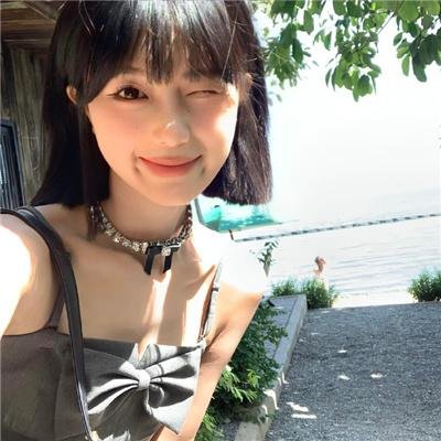 小袋鼠戴茜